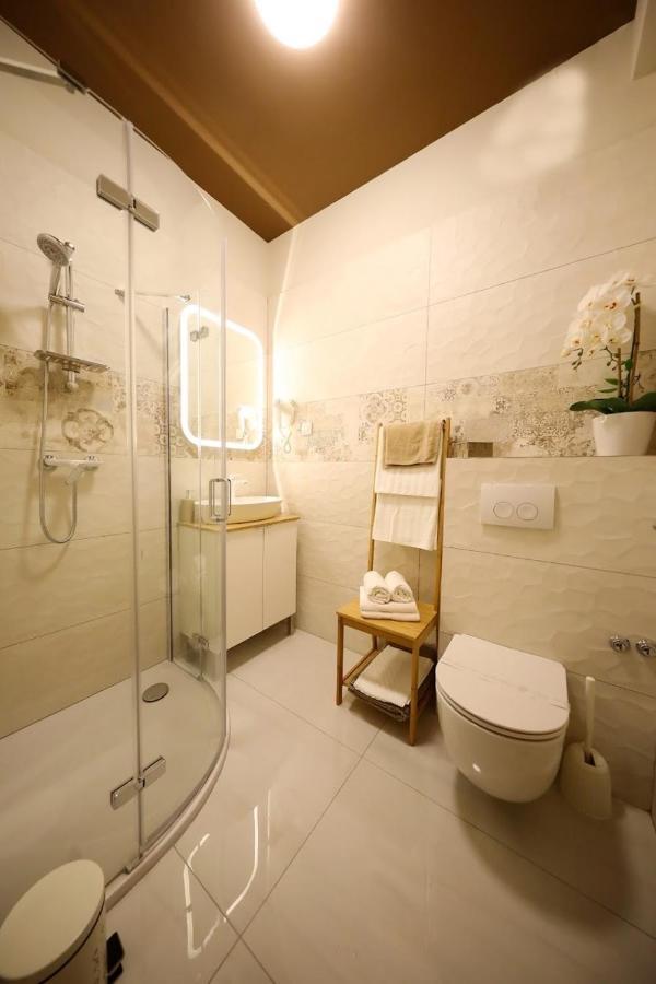 Residence Antiqua Rooms Bibinje Exterior photo