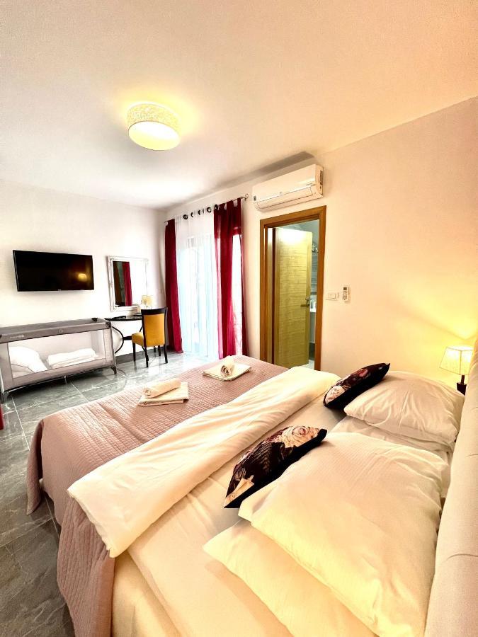 Residence Antiqua Rooms Bibinje Exterior photo